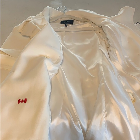 Le chateau cream pea coat Gently used - Picture 5 of 6